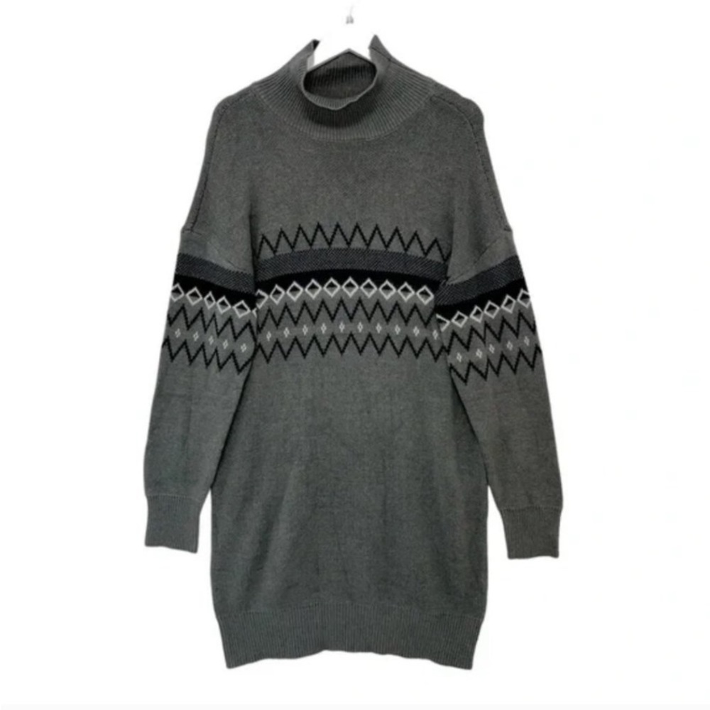 Melrose and Market sweater dress. New without tag. Never worn